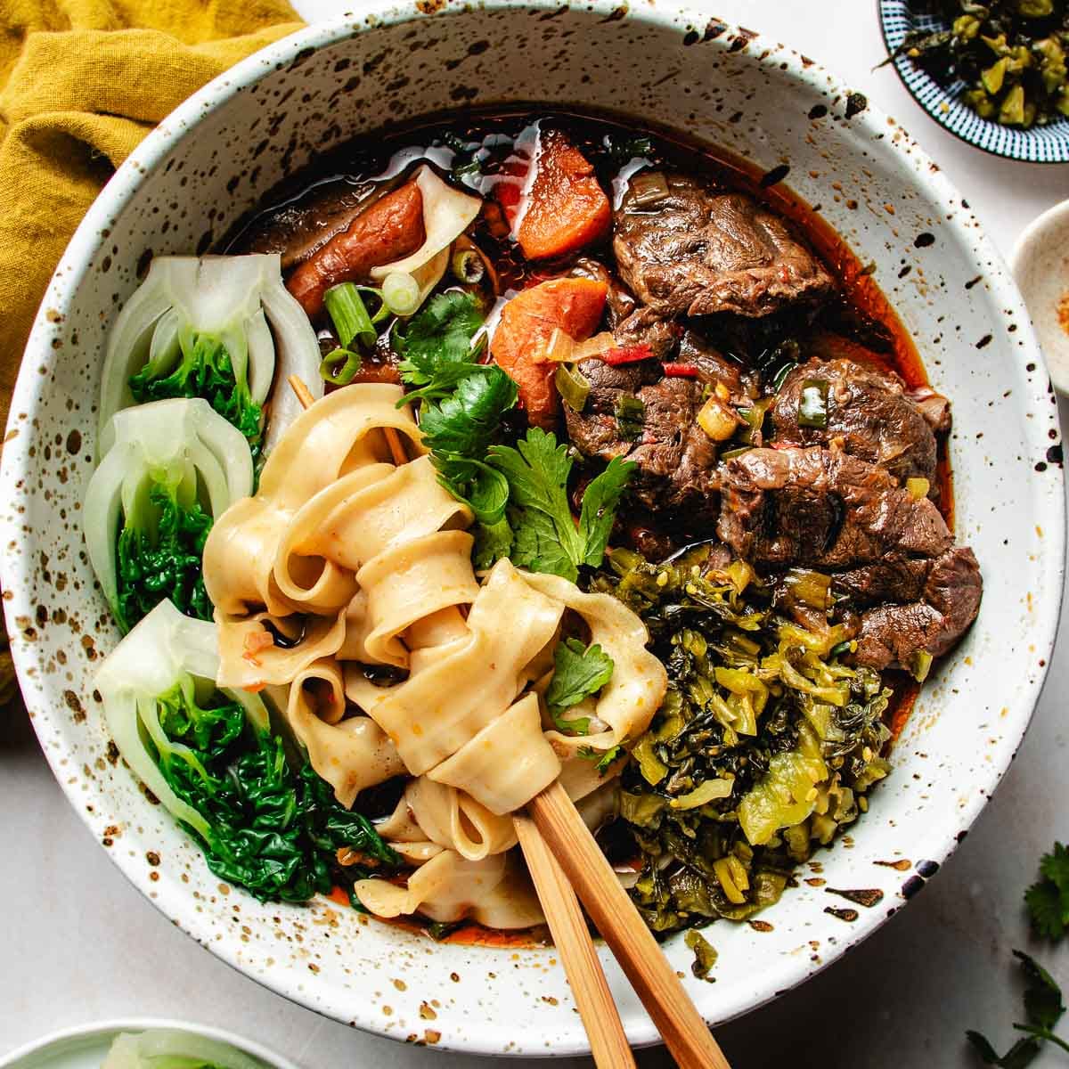 Taiwanese beef noodle soup recipe-image