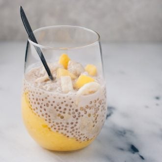 Paleo Vietnamese Coconut Tapioca Pudding Recipe (Chè Chuối) is vegan and dairy-free with no added sugar from I Heart Umami