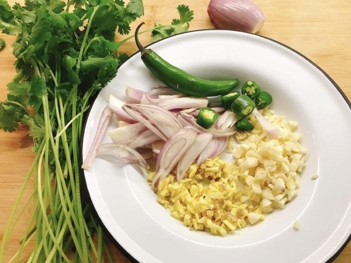 How to make lamb korma step photo 1 - chop the aromatics