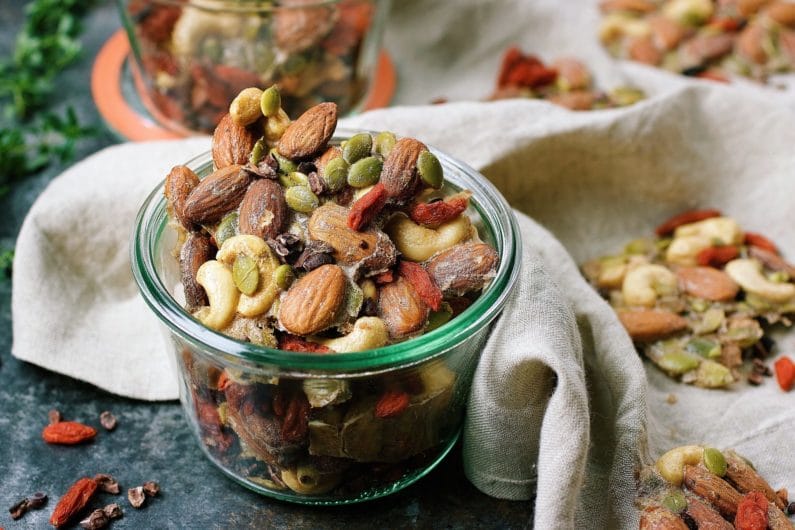 Paleo ginger-spiced mixed nuts for healthy holiday homemade gift recipe!