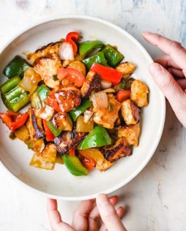 Chinese sweet and sour chicken recipe is paleo and whole30 friendly.
