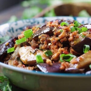 Paleo Asian Taco Meal Prep Bowls. Chinese-inspired eggplant meat sauce with tons of fresh veggies. Perfect Paleo and Whole30 meal prep dish!