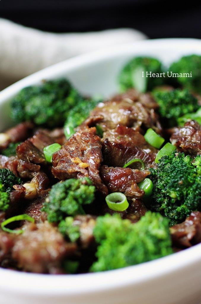 Healthy delicious Paleo Beef with Broccoli recipe that's quick to prepare for the whole family to enjoy!