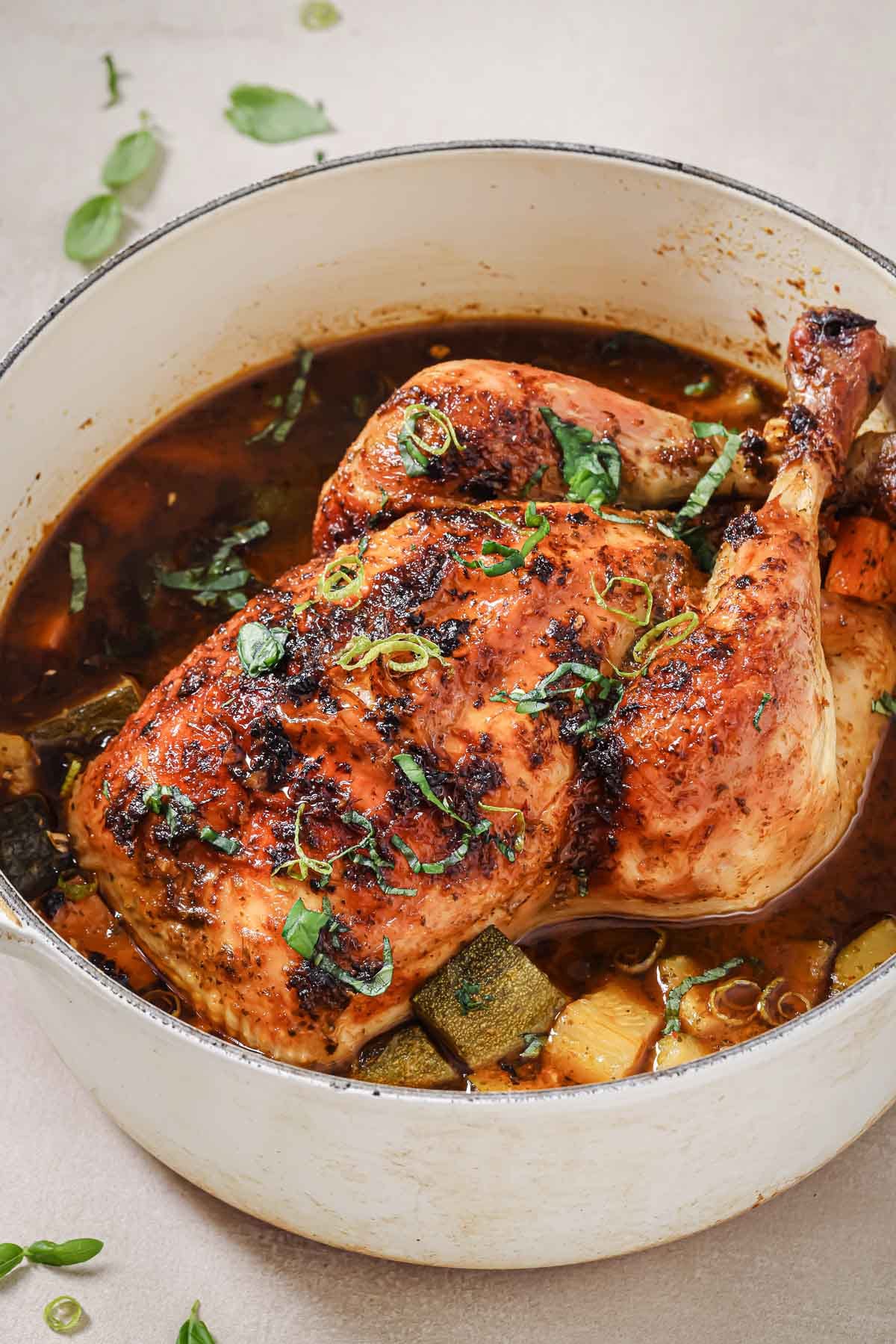 https://iheartumami.com/wp-content/uploads/2017/12/Dutch-Oven-Whole-Curry-Chicken.jpg