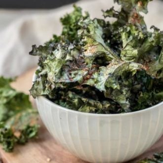 Oven baked and roasted kale chips Recipe