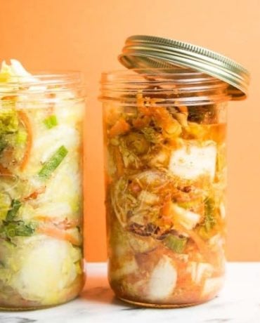 Paleo Easy Kimchi Recipe that are gluten-free Whole30 with AIP and Vegan kimchi options.