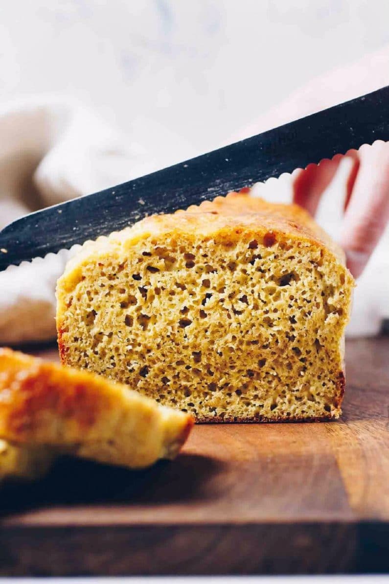Easy Paleo Sandwich Bread recipe is low carb, keto, gluten-free with whole foods ingredients from I Heart Umami.