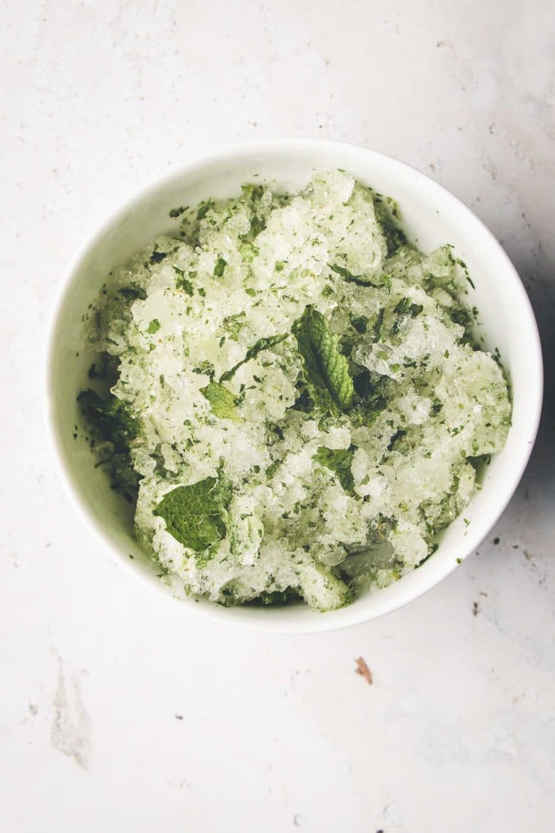 Crushed ice with mint for watermelon salad