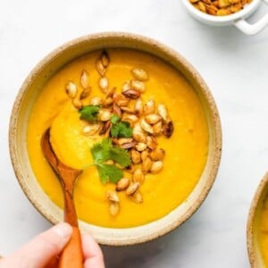 Roasted Whole Butternut Squash recipes from roasted butternut squash carrot soup to butternut squash seeds that make the best Whole30 snacks.