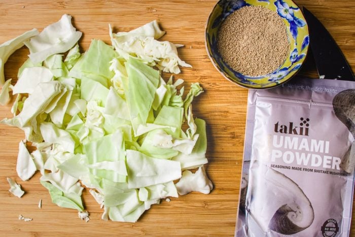 Photo shows ingredients used to cook Taiwan cabbage