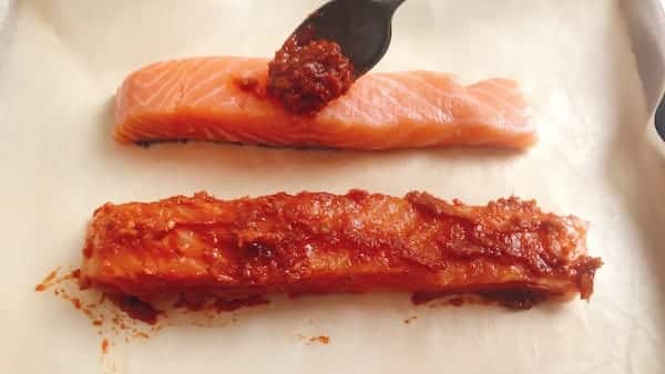 Glaze the sauce all over salmon fillets