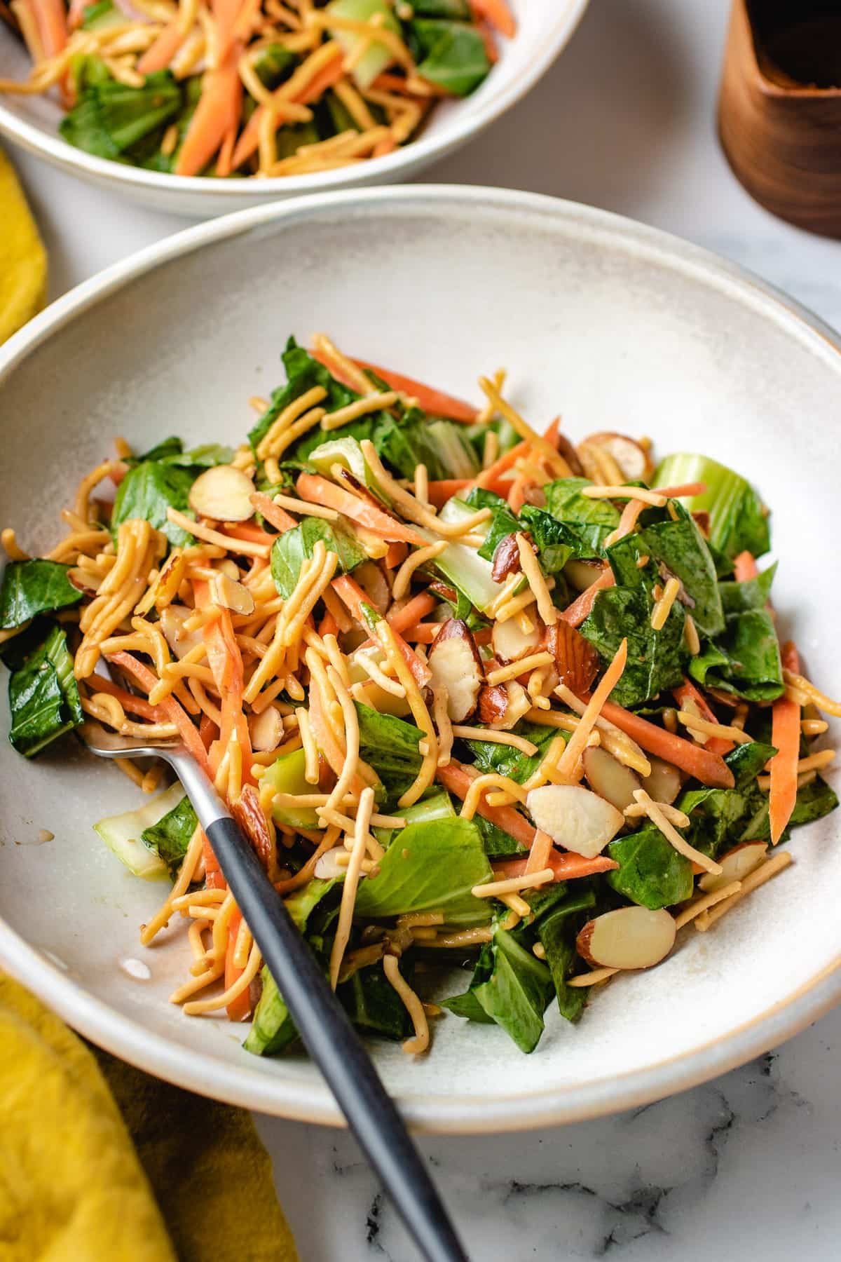 asian-chopped-salad-with-crispy-chow-mein-noodles-i-heart-umami