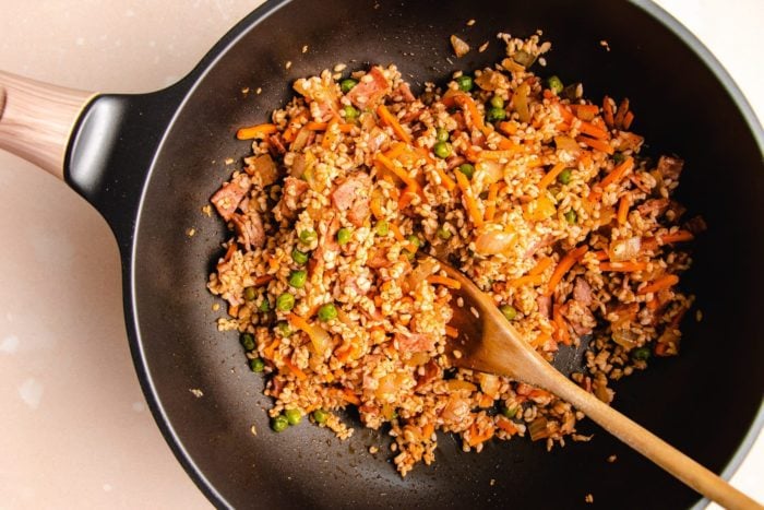 sauteed shirataki fried rice for omurice