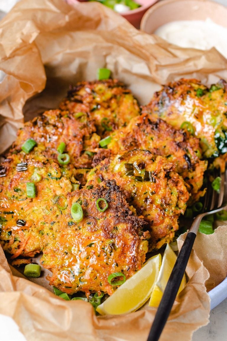 Crispy Zucchini Fritters with Carrots (paleo, glutenfree) I Heart Umami