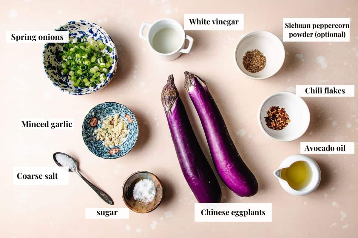An ingredient photo shows items needed to steam Chinese eggplants