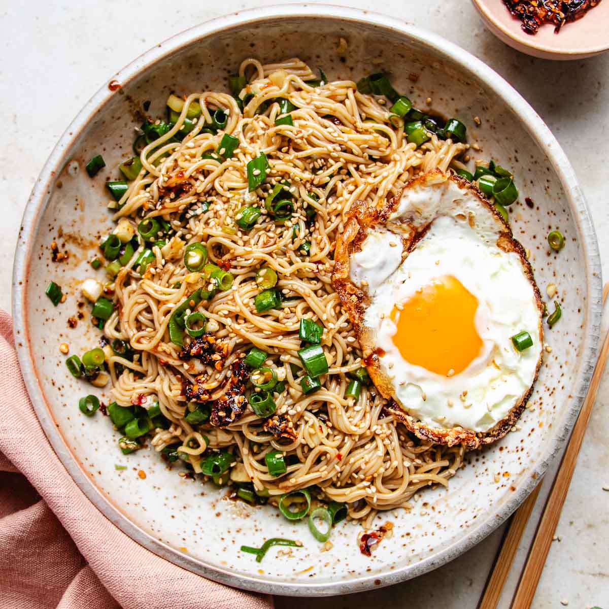 Chili Oil Ramen (10 minute, extra garlicky) | I Heart Umami®