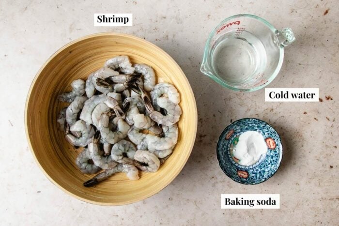 Photo shows ingredients used to velvet shrimp with baking soda