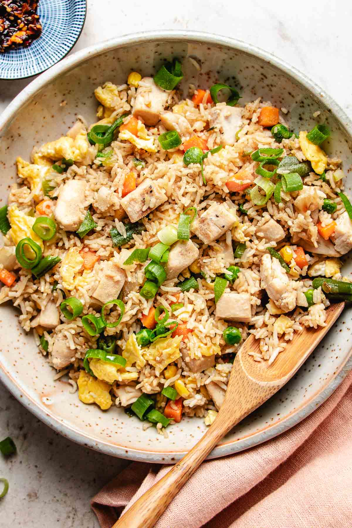 A feature image shows leftover turkey fried rice served on a white plate.