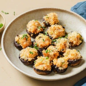 A feature recipe image shows stuffed shrimp mushrooms with panko and parmesan topping served on a big white plate.