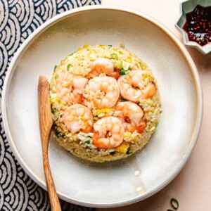 A recipe image shows Taipei shrimp and egg fried rice from the famous Din Tai Fung restaurant served in a white plate.