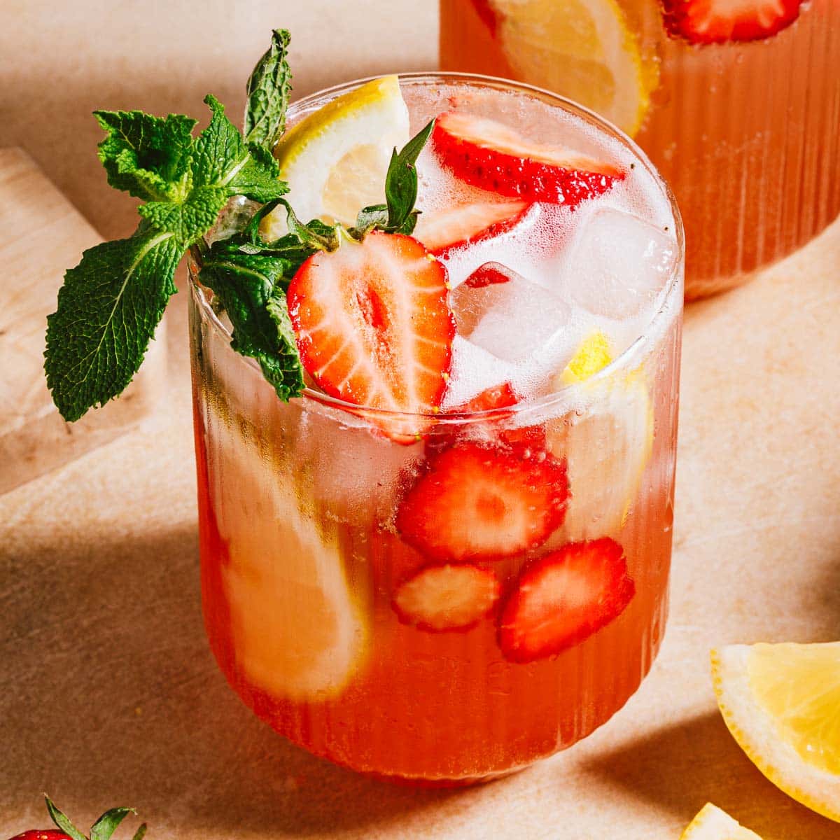 Strawberry Lemonade Vodka (no refined sugar, refreshing)